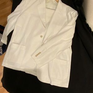 Men’s linen suit, jacket xxl, pants size 36.